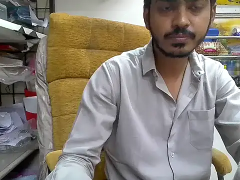 Snapshot of cute_modell chatting on November 14, 2025, 12:09 pm cute modell online show from November 14, 2025, 12:09 pm