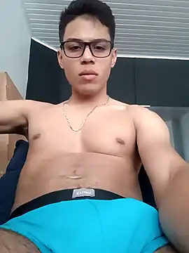 Snapshot of HornyTiger744 chatting on January 17, 2026, 8:56 pm HornyTiger744 online show from January 17, 2026, 8:56 pm