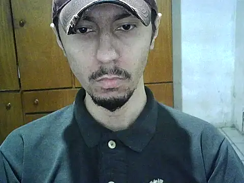 michel1520 online show from November 9, 2025, 6:23 pm