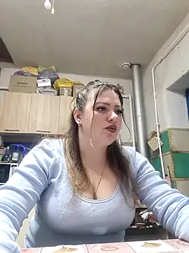 Snapshot of Jyleta chatting on February 14, 2026, 8:42 pm Jyleta online show from February 14, 2026, 8:42 pm