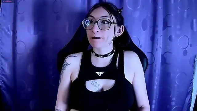 Snapshot of Kimlennox_ chatting on January 29, 2025, 2:19 am Kimlennox online show from January 29, 2025, 2:19 am