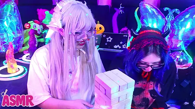 Snapshot of Kimlennox_ chatting on February 3, 2026, 7:08 pm Kimlennox online show from February 3, 2026, 7:08 pm