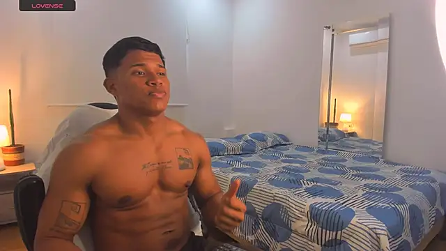 maxsteel177 online show from March 3, 2025, 11:14 pm