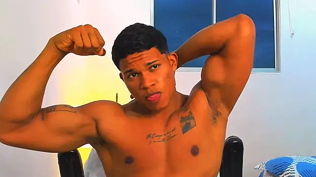 maxsteel177 online show from March 18, 2025, 11:31 pm