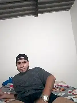 Snapshot of Danger27 chatting on January 13, 2025, 7:43 am Danger27 online show from January 13, 2025, 7:43 am