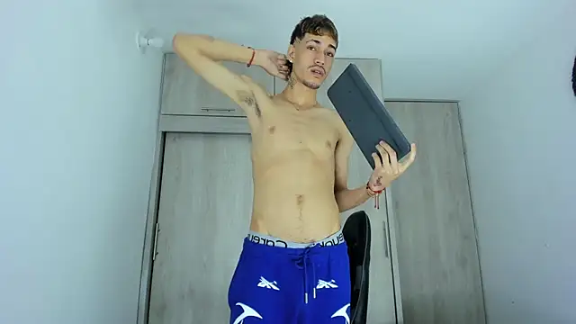 Alejandro bigdick x online show from September 29, 2025, 10:15 pm
