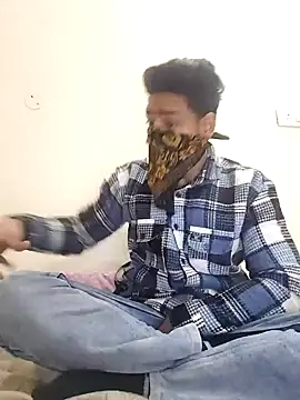 13horny13 online show from February 11, 2025, 6:08 am