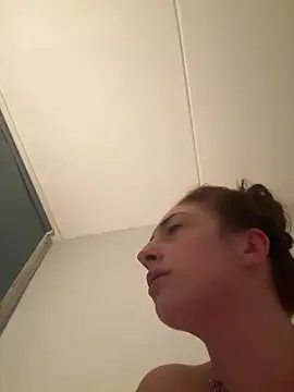 crazydaizyparty online show from February 9, 2025, 11:25 pm