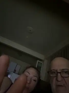 crazydaizyparty online show from March 15, 2025, 2:14 am