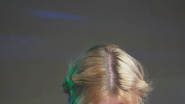 milasmiu online show from February 14, 2025, 7:12 pm