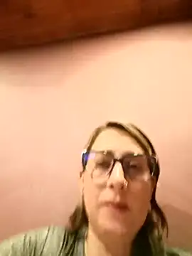 CHARLOTTE 1711 online show from April 13, 2026, 3:21 am