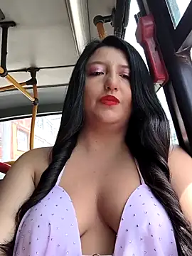 Snapshot of Melyy_Edii chatting on June 14, 2026, 5:36 pm Melyy Edii online show from June 14, 2026, 5:36 pm