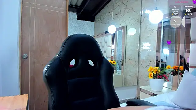 katleya lewiis online show from November 12, 2025, 10:46 pm