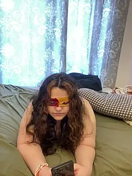 Patpatpatcift online show from June 24, 2026, 1:43 pm