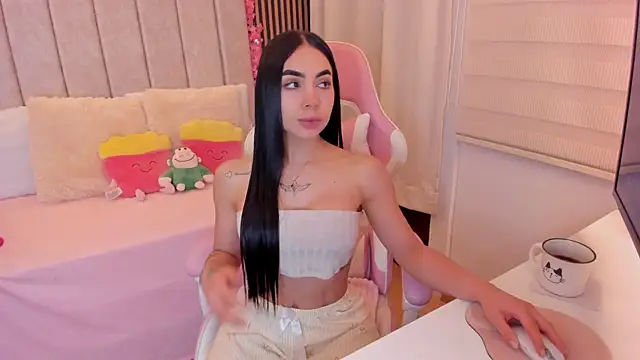 Snapshot of tamy_xoo chatting on May 19, 2026, 6:04 pm tamy xoo online show from May 19, 2026, 6:04 pm