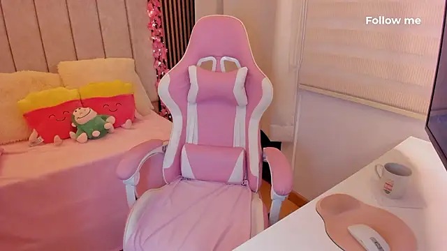 Snapshot of tamy_xoo chatting on February 13, 2026, 6:08 pm tamy xoo online show from February 13, 2026, 6:08 pm