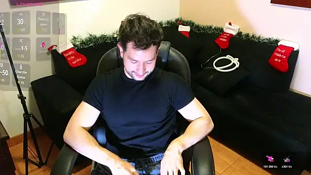 Snapshot of hairyncuteass chatting on November 16, 2025, 1:32 am hairyncuteass online show from November 16, 2025, 1:32 am