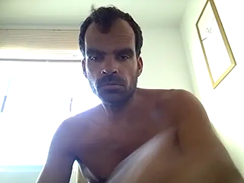 Snapshot of Munnoki chatting on February 5, 2026, 7:43 pm Munnoki online show from February 5, 2026, 7:43 pm