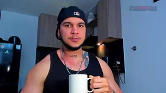 austinoficial online show from April 5, 2026, 9:21 pm