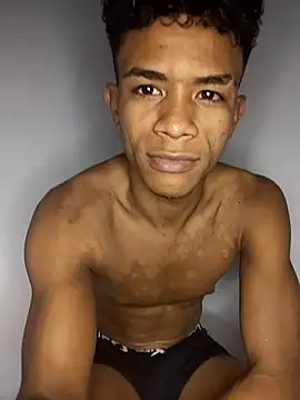 Snapshot of Black_Manba chatting on February 15, 2025, 4:47 am Black Manba online show from February 15, 2025, 4:47 am