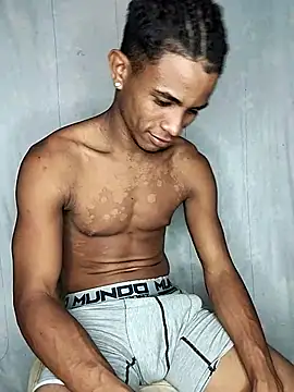 Snapshot of Black_Manba chatting on March 21, 2025, 2:50 am Black Manba online show from March 21, 2025, 2:50 am