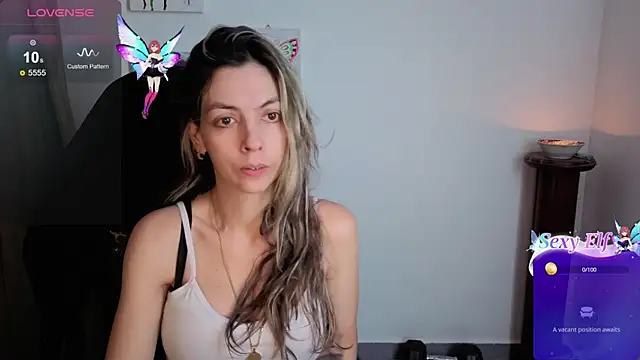 Snapshot of Princezzlove3 chatting on May 9, 2026, 1:58 pm Princezzlove3 online show from May 9, 2026, 1:58 pm