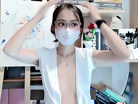 Lush-Office online show from October 1, 2025, 5:01 am