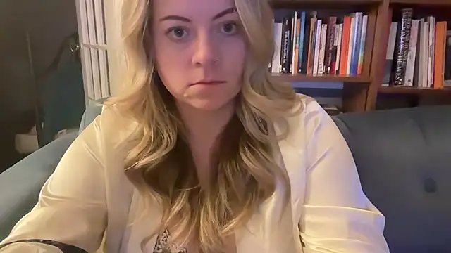 girlnextdoorjoelle online show from January 11, 2025, 11:45 am