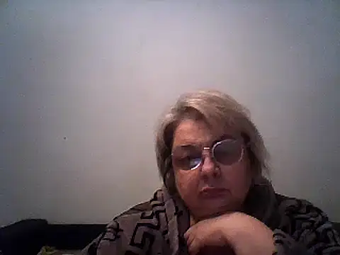 AngelSky4533 online show from September 9, 2025, 7:45 pm