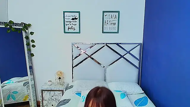 hot-littlechill online show from February 1, 2025, 12:58 pm