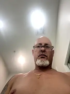 carlospingalinda online show from January 16, 2026, 11:31 pm