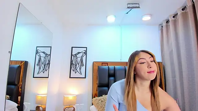 Katalina Evans online show from April 16, 2026, 11:33 am