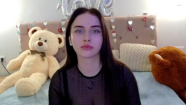 Snapshot of Lilliana_Moon chatting on February 13, 2026, 10:37 am Lilliana Moon online show from February 13, 2026, 10:37 am