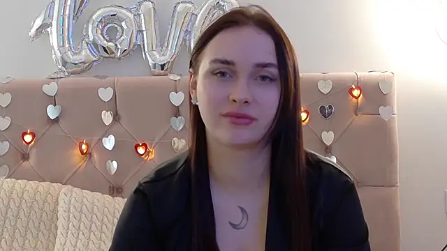 Lilliana Moon online show from February 9, 2025, 9:37 am