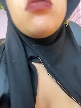 Snapshot of zahra_Jalid chatting on January 6, 2026, 11:31 pm zahra Jalid online show from January 6, 2026, 11:31 pm