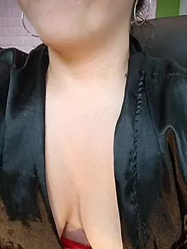 Snapshot of zahra_Jalid chatting on November 19, 2025, 11:27 pm zahra Jalid online show from November 19, 2025, 11:27 pm