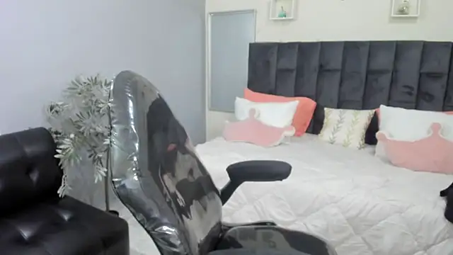 Morb69Erotic online show from January 28, 2025, 1:49 pm