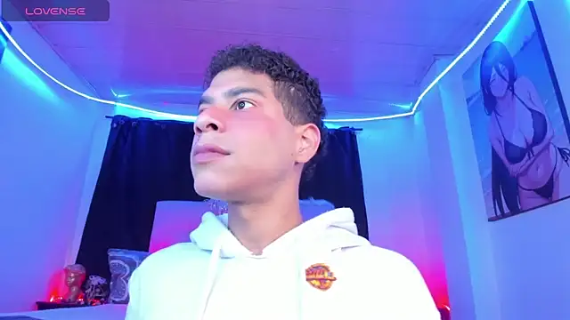 Ethan Boyy online show from April 13, 2026, 2:54 pm