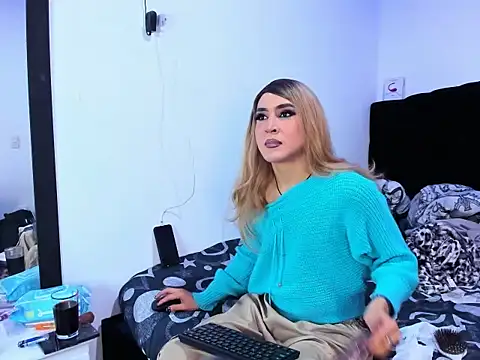 Georgina Giio online show from October 9, 2025, 8:48 am