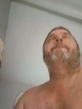 watchingme online show from January 14, 2025, 2:53 pm