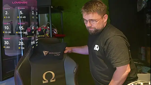 justinitt online show from October 9, 2025, 8:15 am