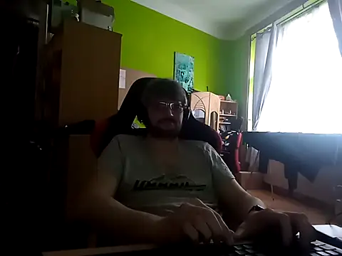 stary-w-kalesonach online show from February 5, 2025, 12:17 pm