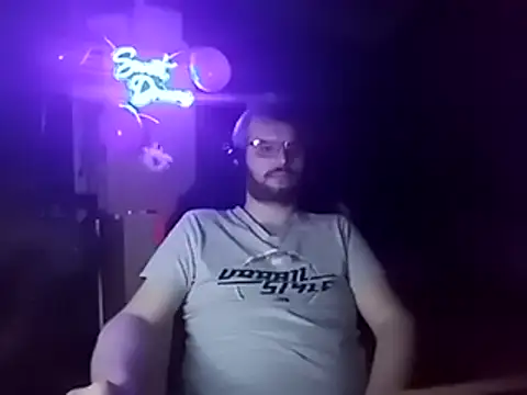 stary-w-kalesonach online show from February 22, 2025, 3:56 am