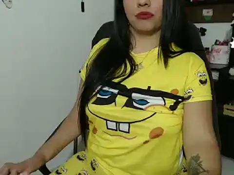 thamara226 online show from March 18, 2025, 3:01 pm