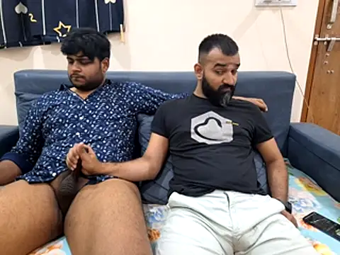 fuck buddiess online show from December 4, 2025, 5:50 am