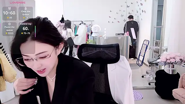 miaomiao-777 online show from March 4, 2026, 4:31 am