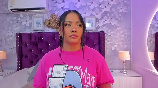 Snapshot of janna_lopez_ chatting on November 30, 2025, 11:44 am janna lopez online show from November 30, 2025, 11:44 am