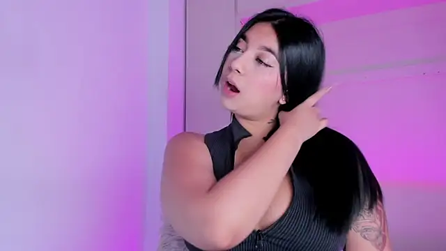 BrianaaTaylor online show from September 9, 2025, 8:07 pm