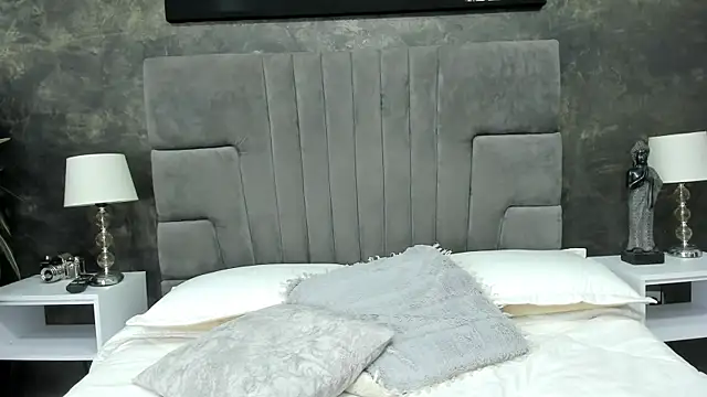 bruce hans online show from October 8, 2025, 11:45 am