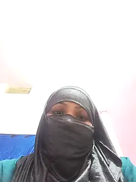 Snapshot of Alfiza46 chatting on January 14, 2025, 12:14 pm Alfiza46 online show from January 14, 2025, 12:14 pm